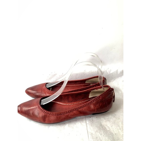 Frye Regina Deep Red Pointed Toe Flats Size 7 Rubber Sole Comfort Padded Insole - Picture 9 of 14